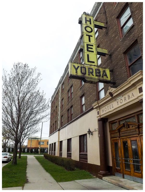 hotel close showing vertical sign